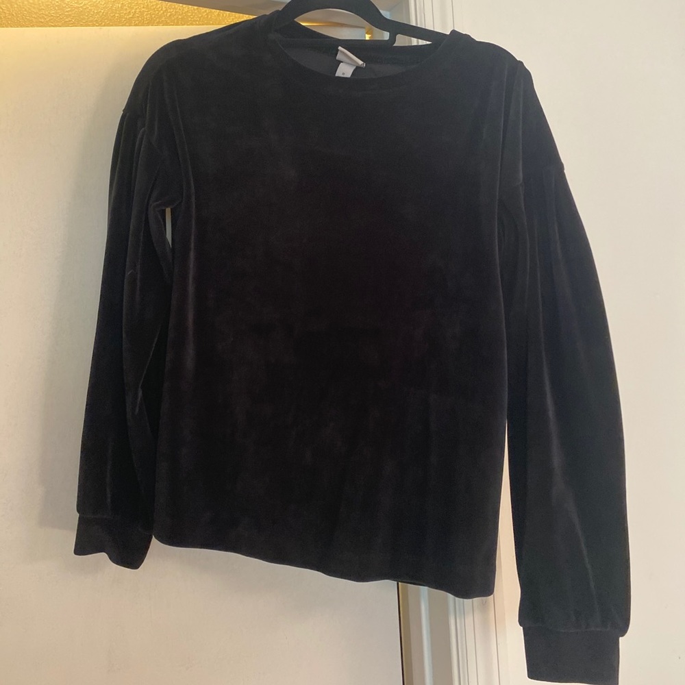Velvet long sleeve